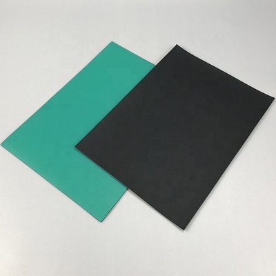 สีฟ้าสีเขียวสีดำ 2mm 3mm Electrostatic Skin ESD Rubber Mat สำหรับ Workbench