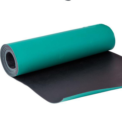 สีเขียว 1.2mx10m 2mm ESD แผ่นยางป้องกันไฟฟ้าสถิตย์สำหรับโต๊ะทำงาน