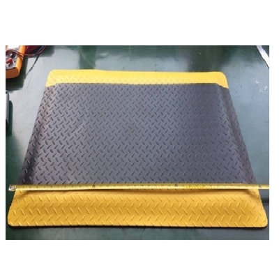 พื้นโต๊ะแพลตฟอร์ม PVC Industrial Anti Slip ESD Anti Fatigue Mat สำหรับ Workshop