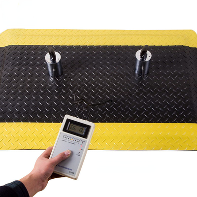 ห้องทำความสะอาดอุตสาหกรรมแบบยืดหยุ่น Anti Static Flooring Mat Anti Fatigue ESD