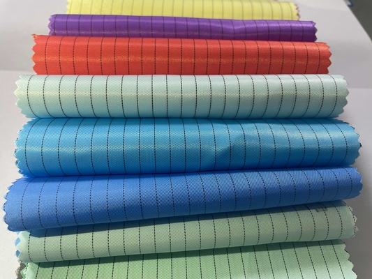 110gsm 5mm Stripe Design ป้องกันไฟฟ้าสถิตย์ ESD ผ้าทอป้องกันไฟฟ้าสถิตย์สำหรับการทำเสื้อผ้าอุตสาหกรรม