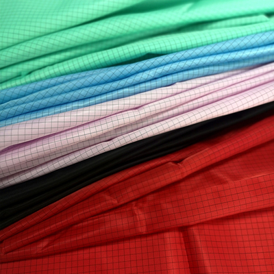 ผ้า ESD ป้องกันไฟฟ้าสถิตนำไฟฟ้าอุตสาหกรรม 380gsm Lining Fabric